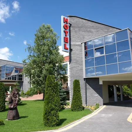 Hotel Kamiza 3*