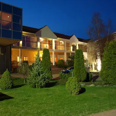 Kamiza 3* Wyszków